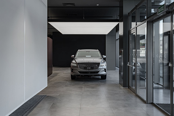 GENESIS БорисХоф Центр