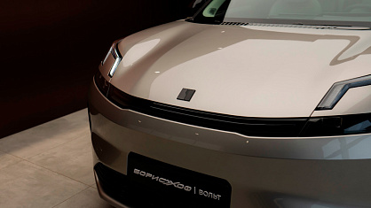 Lynk & Co 08