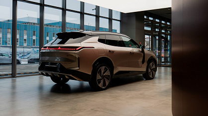Lynk & Co 08