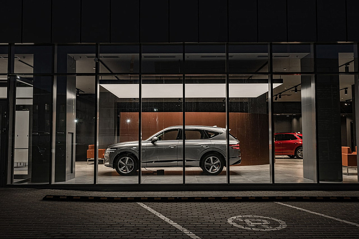 GENESIS БорисХоф Центр