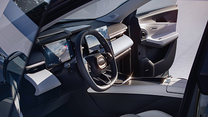 Lynk & Co 08