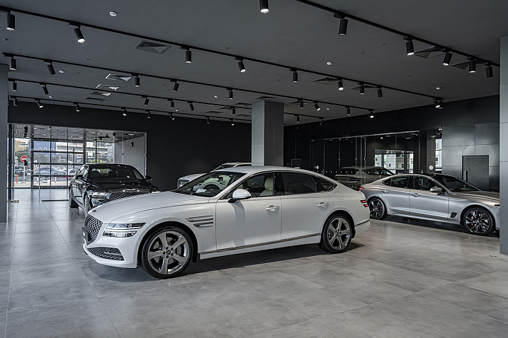 GENESIS БорисХоф Центр