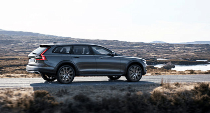 Volvo V90 Cross Country