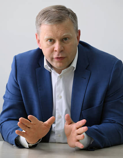 Коммерсантъ: «Если растут продажи Mini, значит в стране все хорошо»